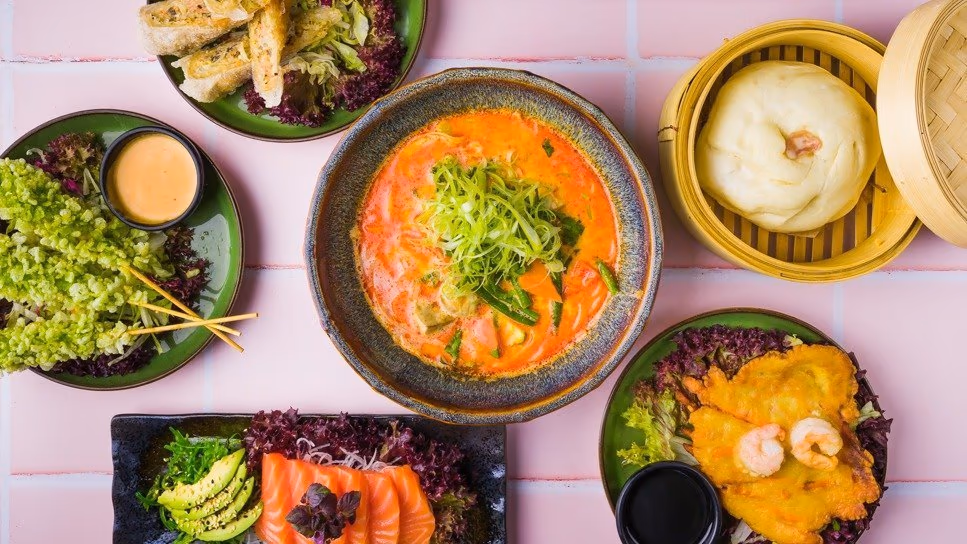 Best sushi fusion bowls available around Leipzig
