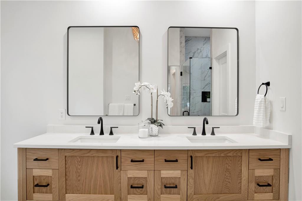 Functional Bathroom Storage for Organized Daily Essentials