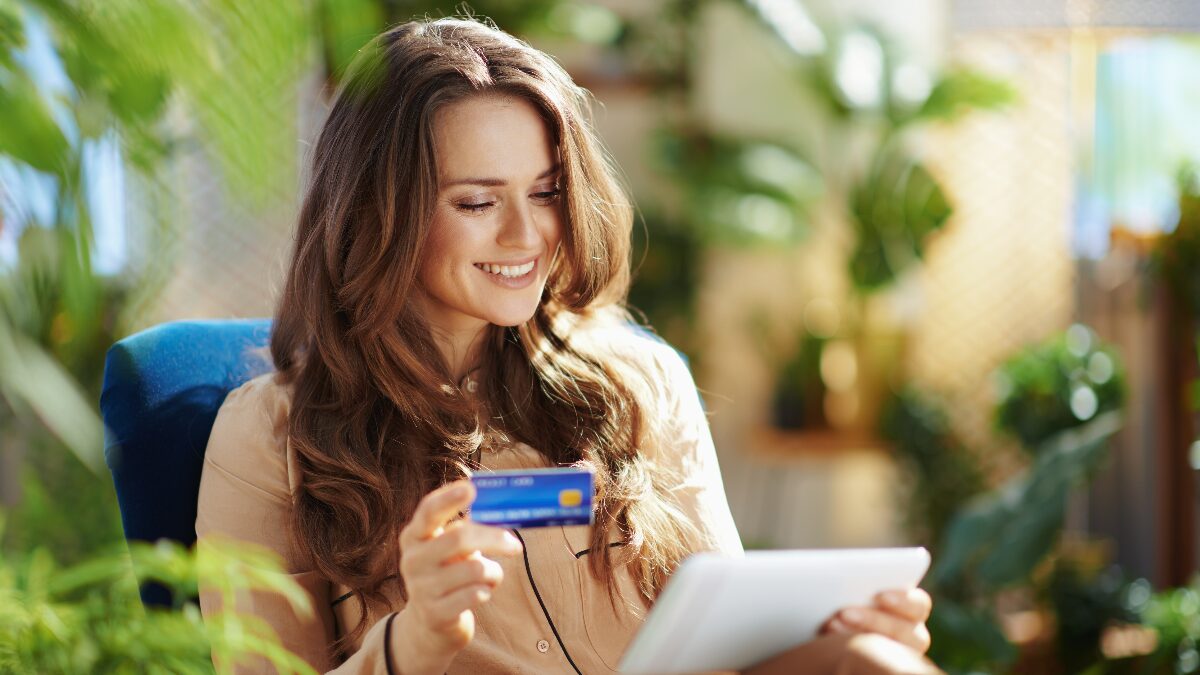 Building Reader Loyalty Through Valuable Blog Publishing